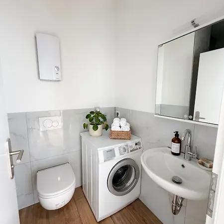 아파트 Gross & Modern - Dein Zuhause Im Herzen Duesseldorfs